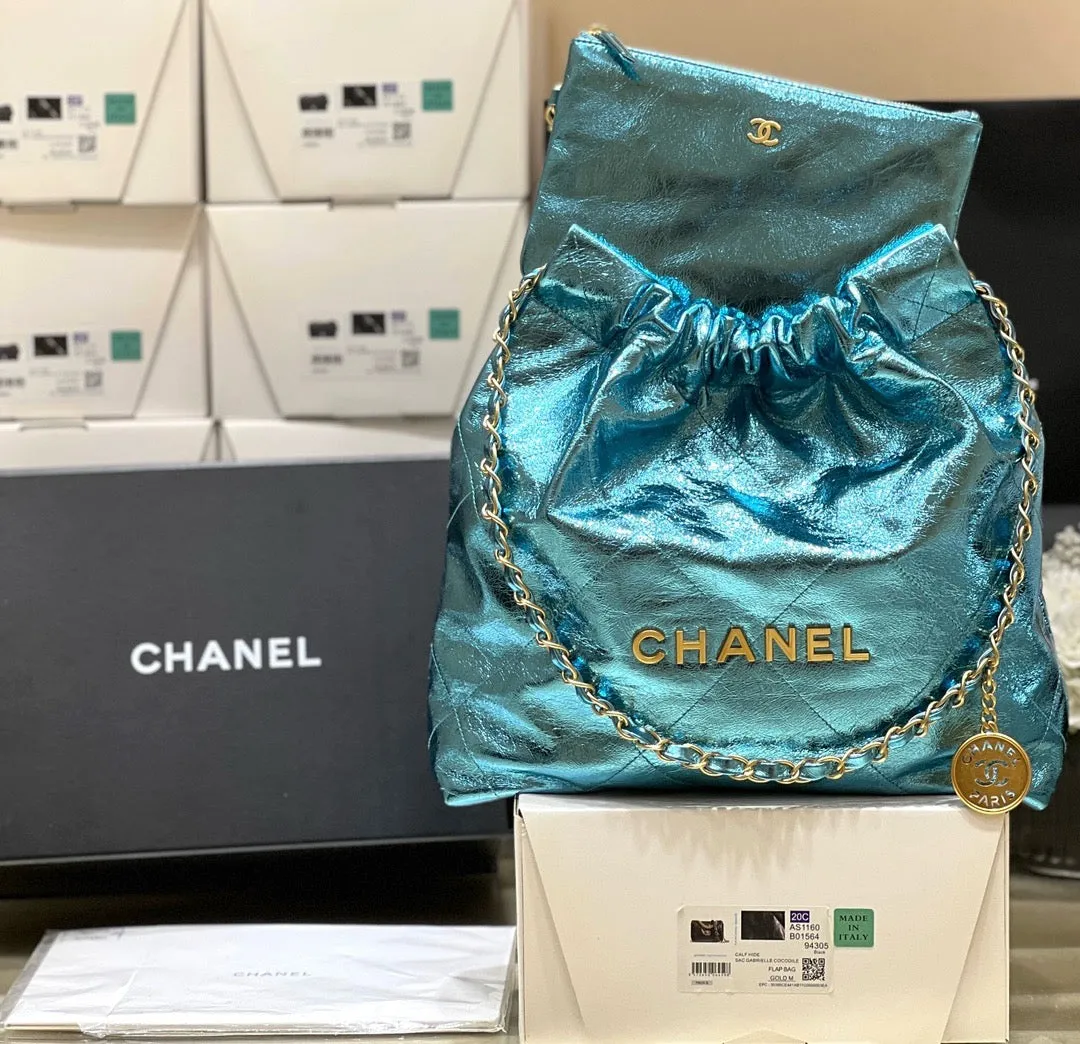 CC1084 CHANEL 22 Bag / HIGHEST QUALITY VERSION / Small/Medium