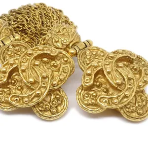CHANEL 1994 Filigree Tassel Earrings Clip-On Gold 90949