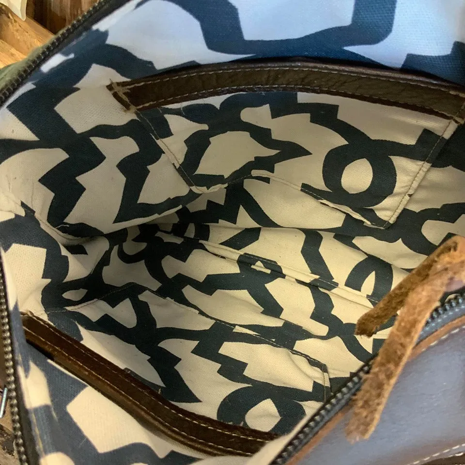Crossbody - #16241