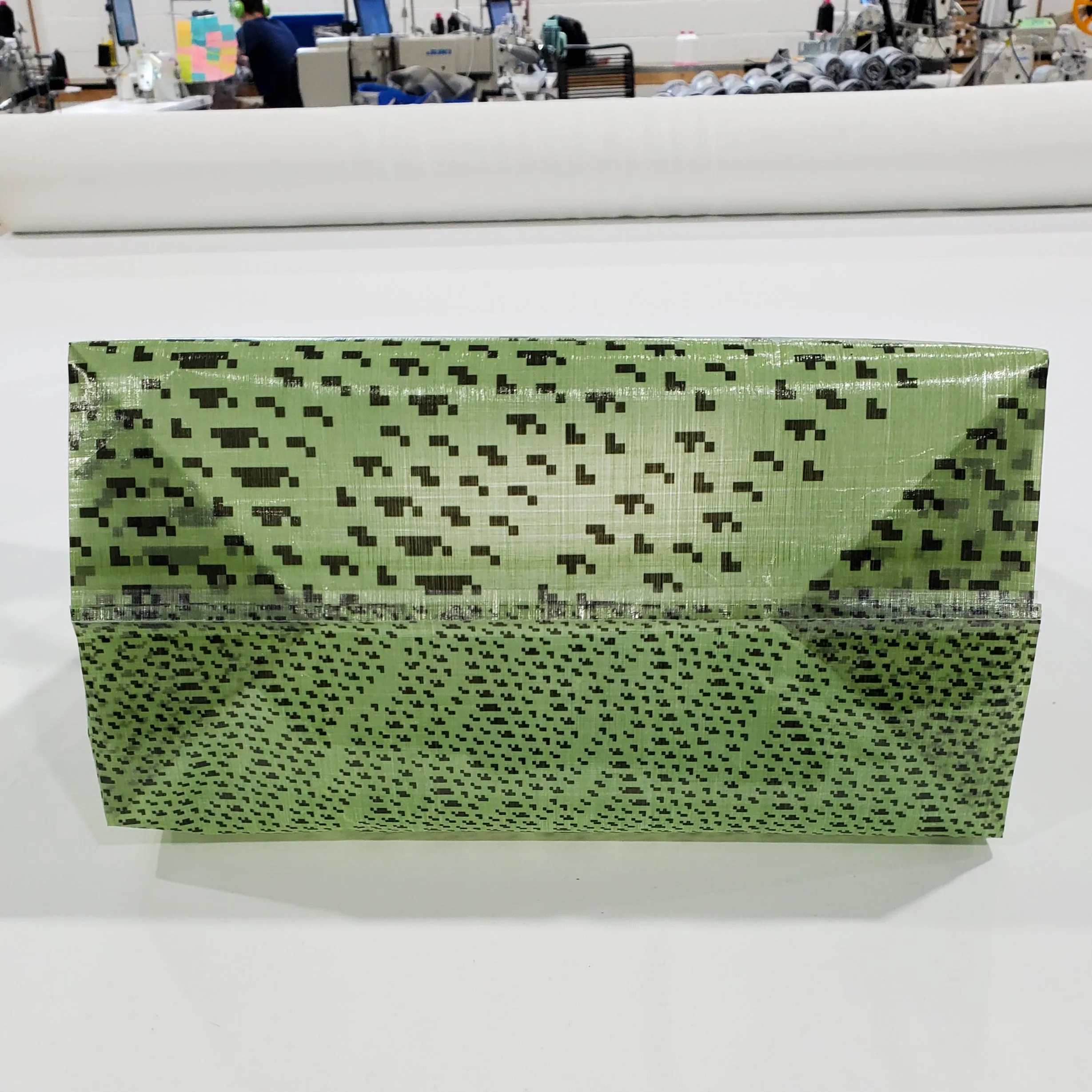 Medium Shopping Bag "Alluvium"
