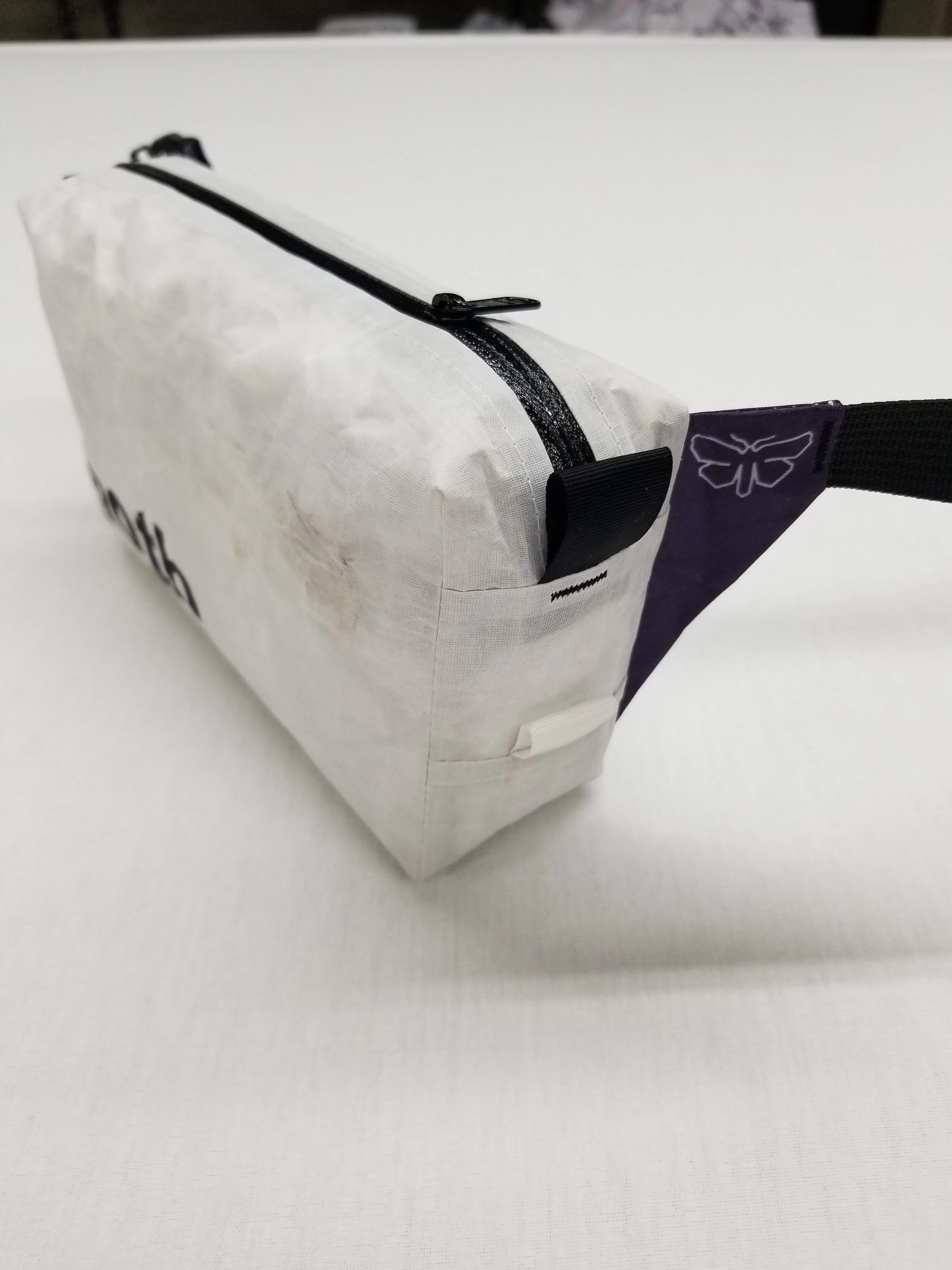 The Ultralight Fanny Pack "Moth"
